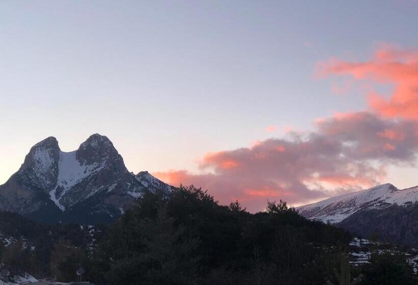 بنسيون Hostal La Cuineta De Cal Triuet