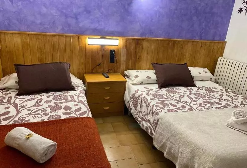 Majatalo Hostal La Cuineta De Cal Triuet