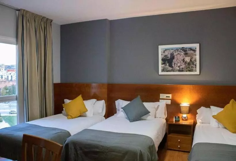 בית מלון כפרי Alda Ciudad De Soria