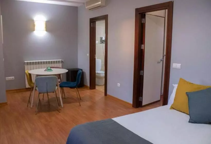 בית מלון כפרי Alda Ciudad De Soria