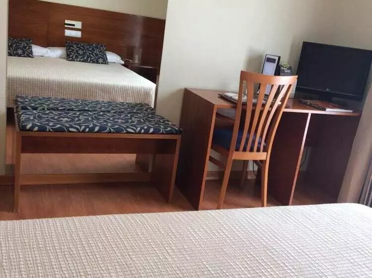 בית מלון כפרי Alda Ciudad De Soria