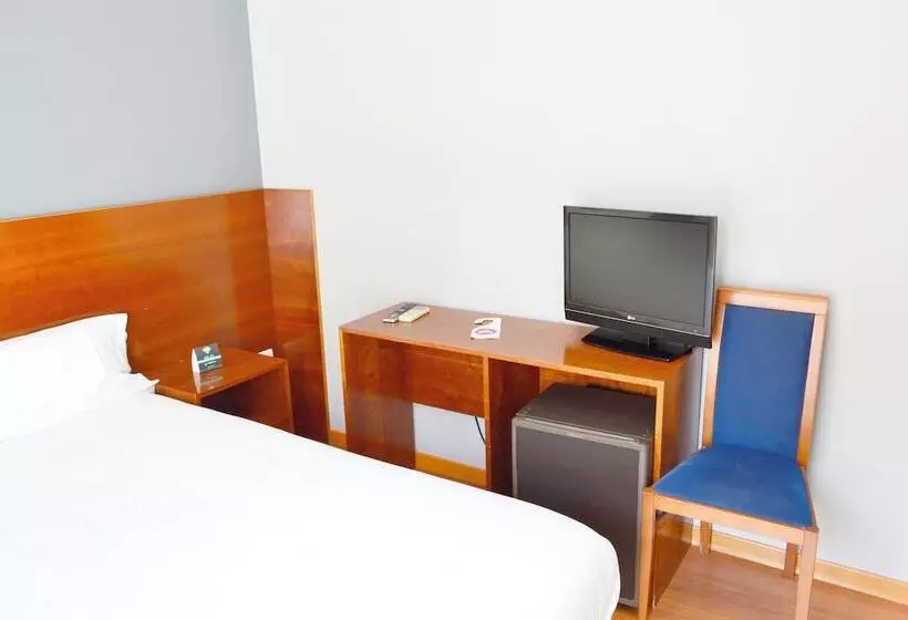 בית מלון כפרי Alda Ciudad De Soria