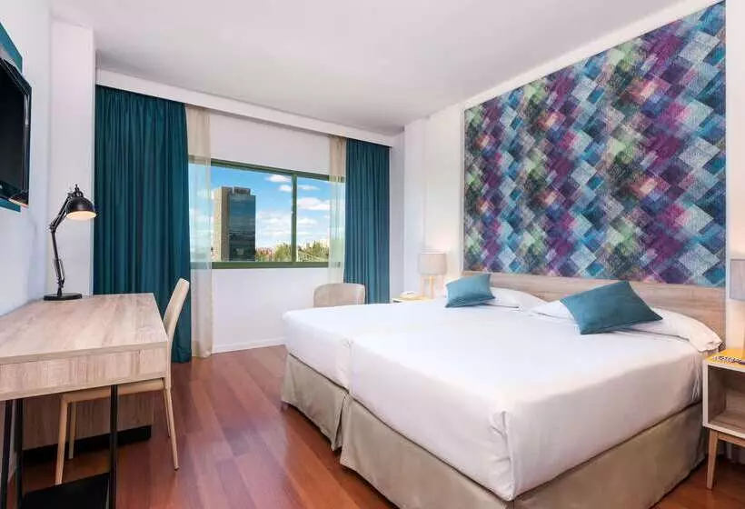 فندق Guadalajara & Conference Center Affiliated by Melia