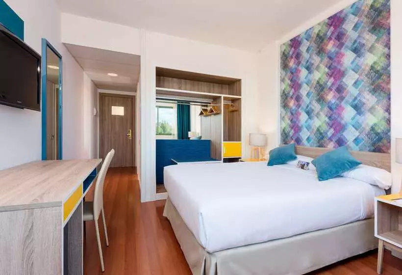 فندق Guadalajara & Conference Center Affiliated by Melia