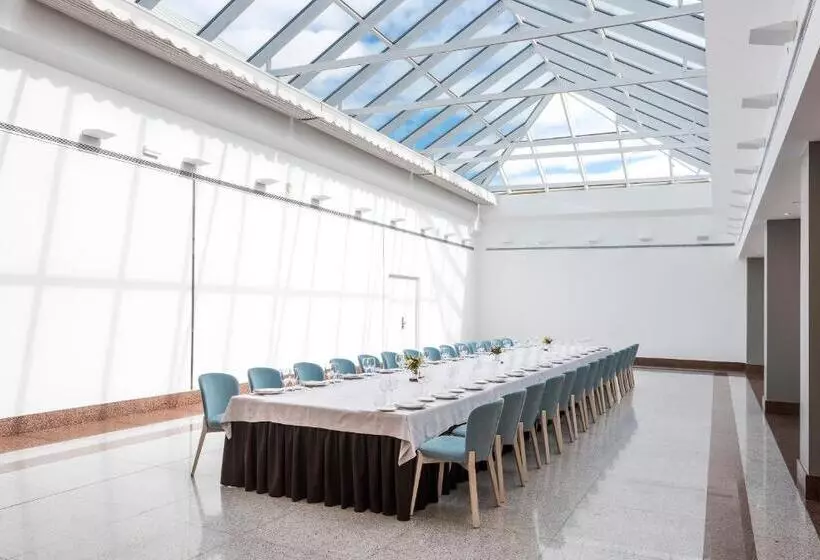 فندق Guadalajara & Conference Center Affiliated by Melia