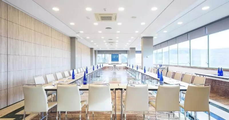 فندق Guadalajara & Conference Center Affiliated by Melia