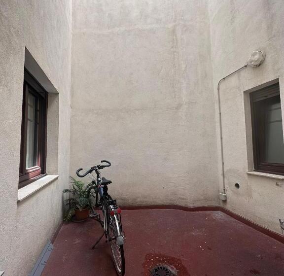 هتل Hostal Restaurante Boccalino