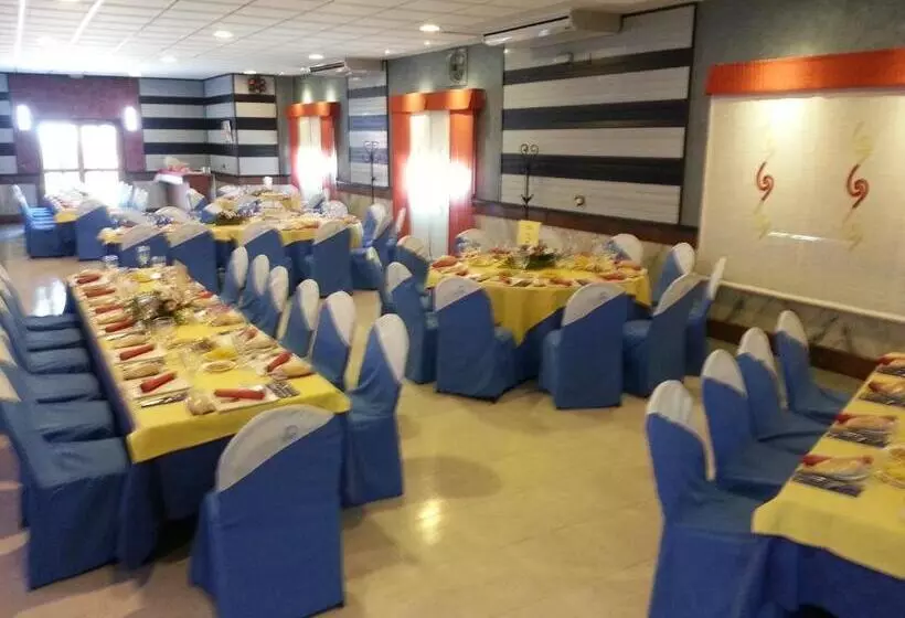 Отель La Moraleda Complejo Las Delicias