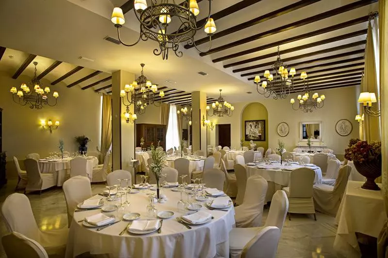 田舎風ホテル Alcazar De La Reina