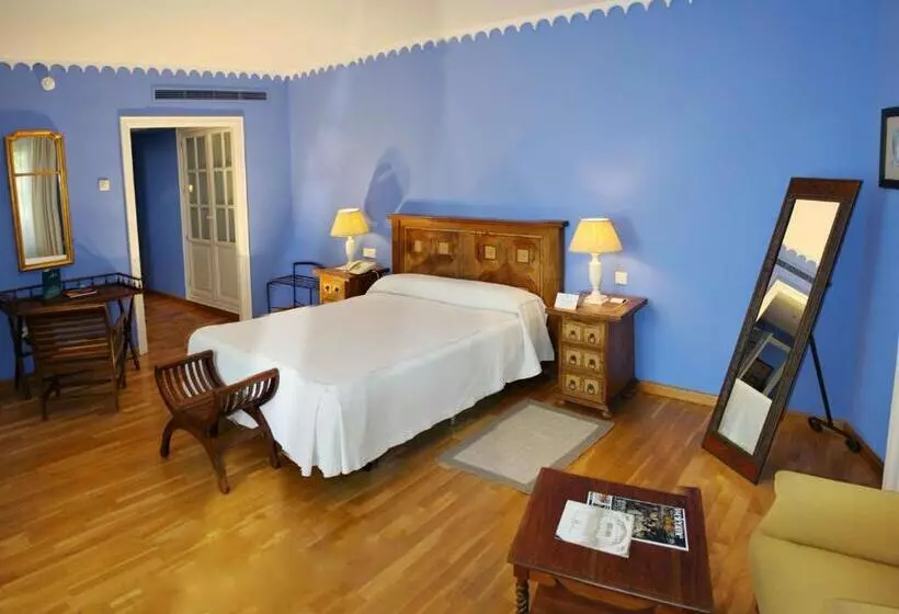 田舎風ホテル Alcazar De La Reina