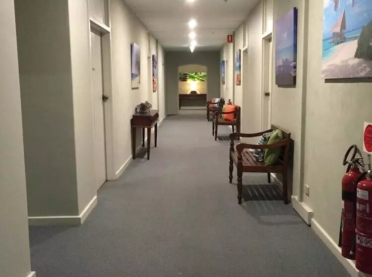 Adelaide International Motel