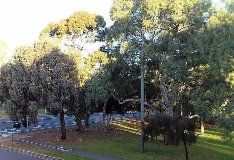 Adelaide Pulteney Motel