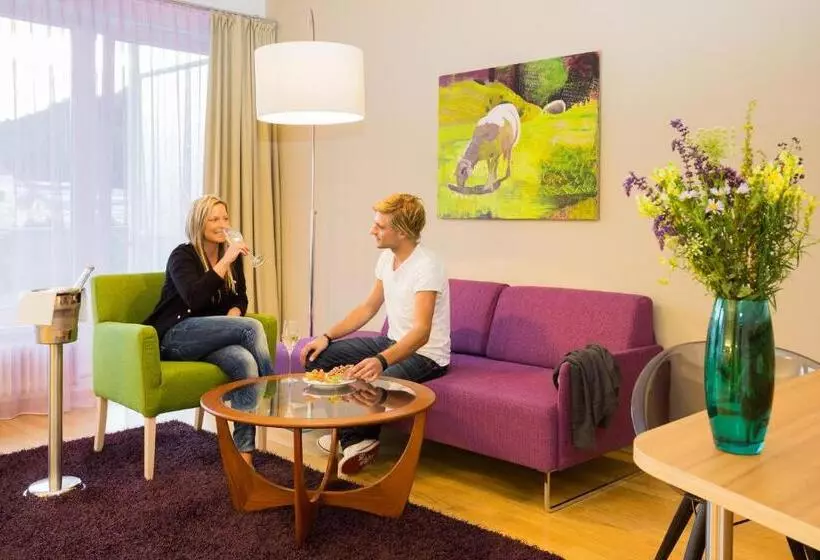 Отель At The Park