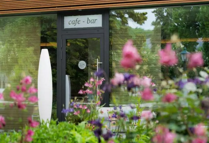 Отель At The Park