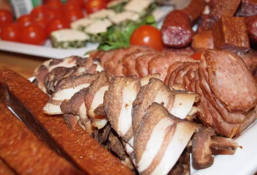 Отель Babenbergerhof