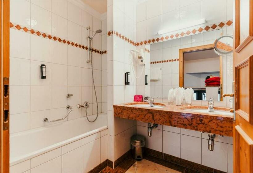 Dorfhotel Glücksschmiede