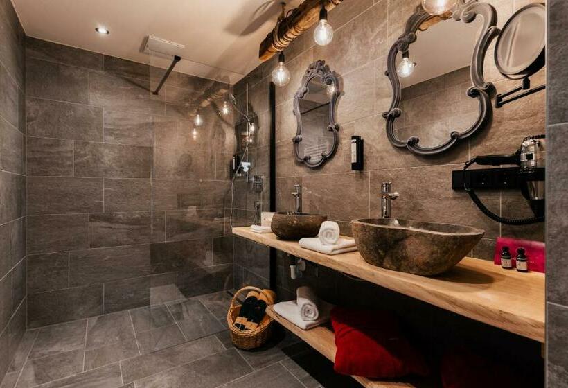 Dorfhotel Glücksschmiede