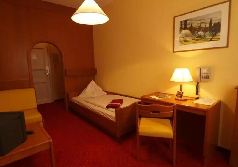 בית מלון כפרי Drei Hasen