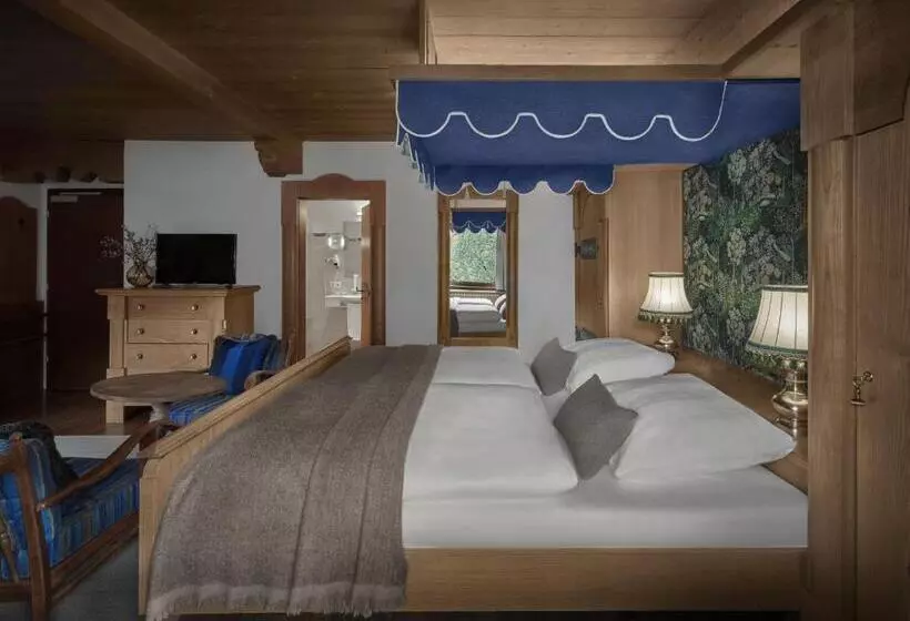 هتل Goldener Greif