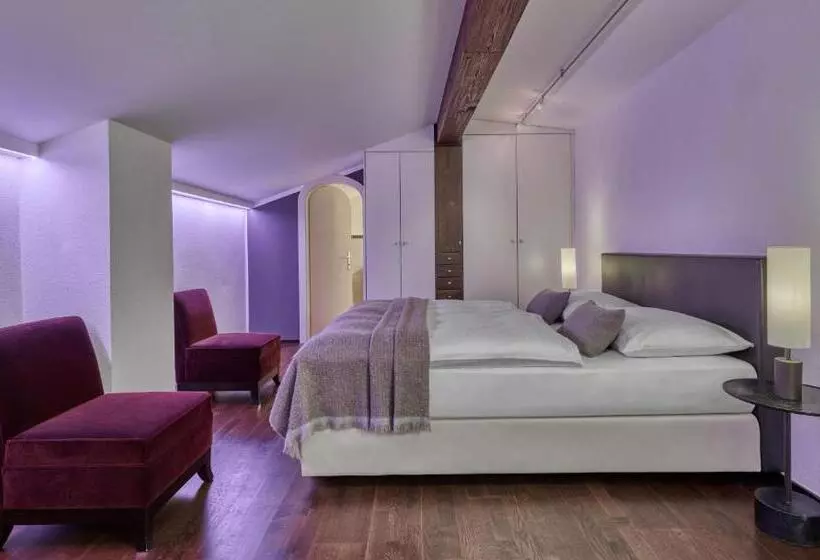 هتل Goldener Greif