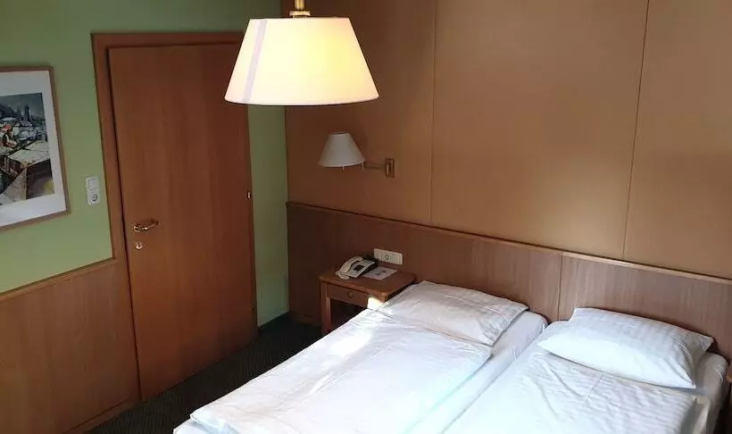 هتل Hohenstauffen