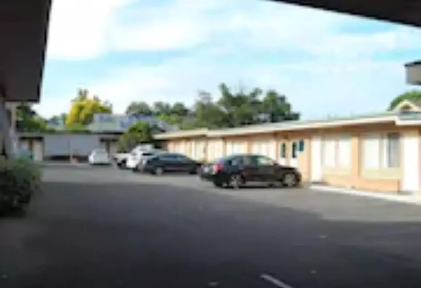ホテル Jasper Motor Inn