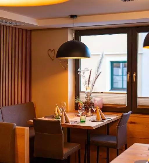 Отель Mesnerwirt