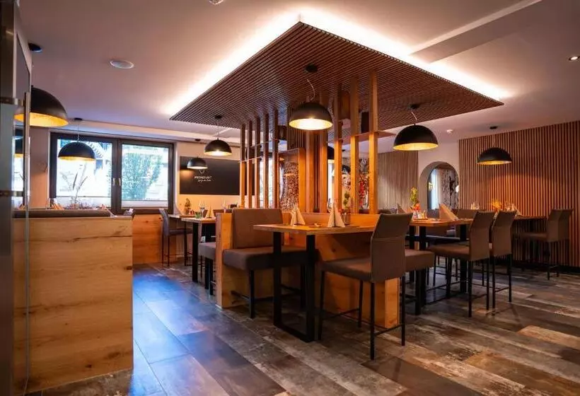 Отель Mesnerwirt