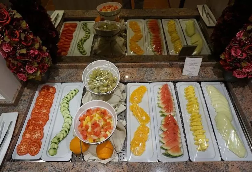 호텔 Neue Post I Self Check In