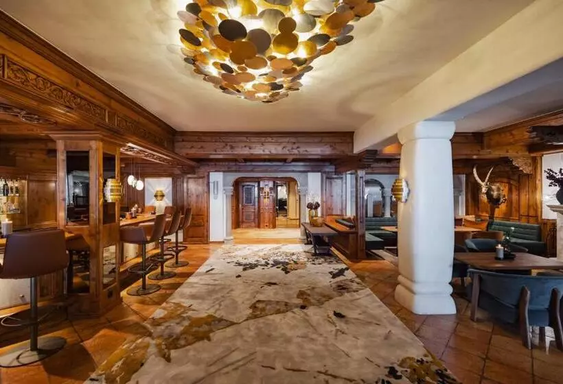 Отель Zürserhof