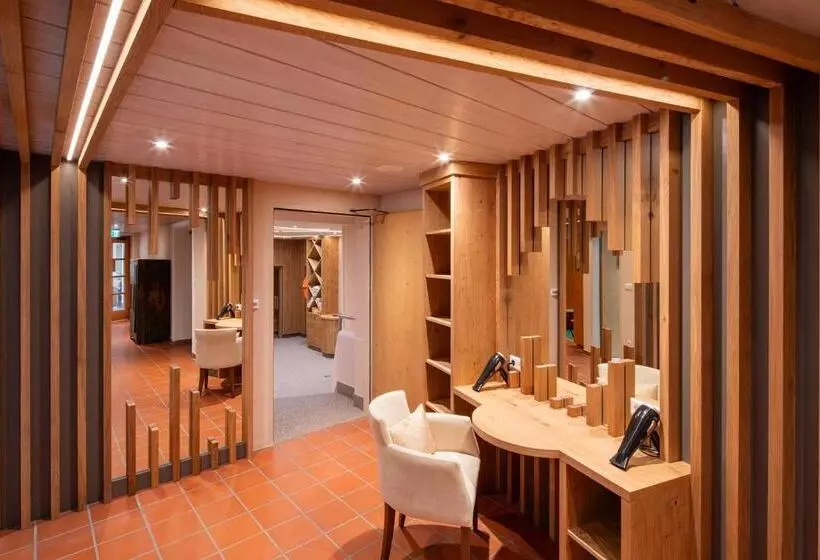 Отель Zum Schwarzen Bären