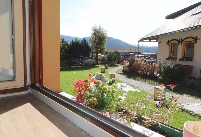 منتجع Biolandhaus Arche