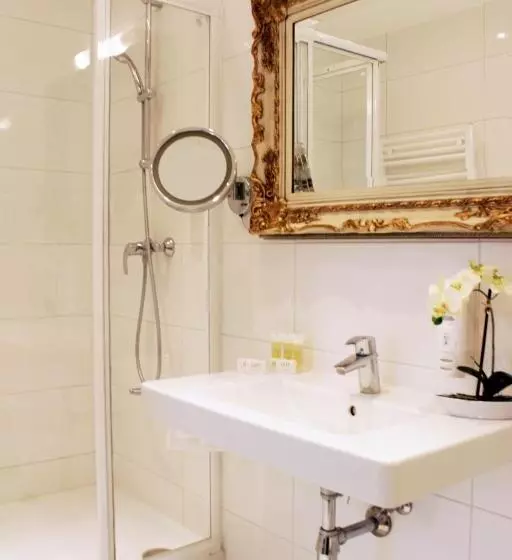 Stadthotel Restaurant Auerhahn