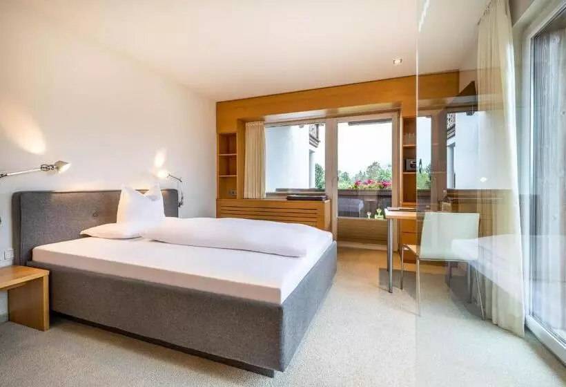 Superior Hotel Alpenhof