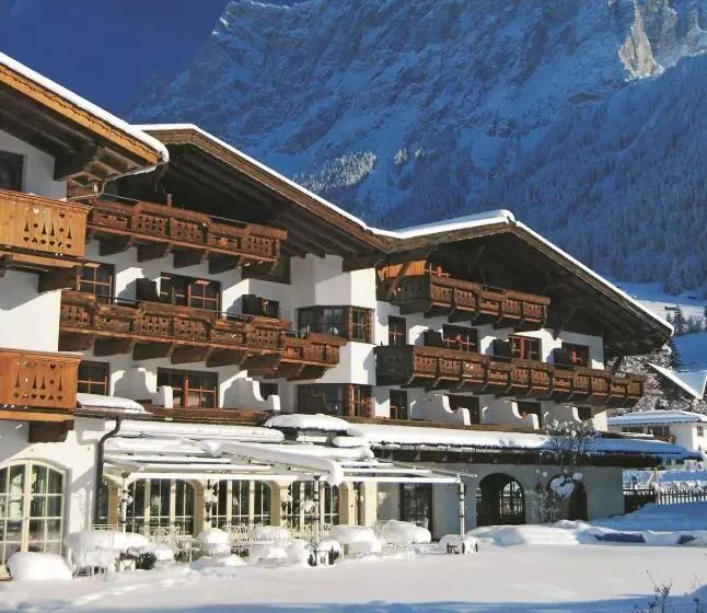 Tirolerhof Familotel Zugspitze