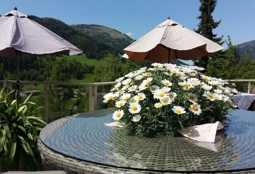 Wohlfühl & Genusshotel Felsenhof