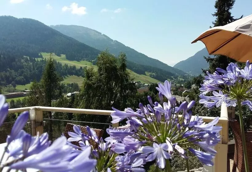 Wohlfühl & Genusshotel Felsenhof