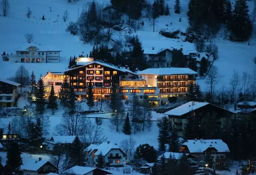 Wohlfühl & Genusshotel Felsenhof