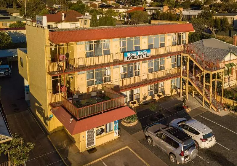 Blue Seas Motel