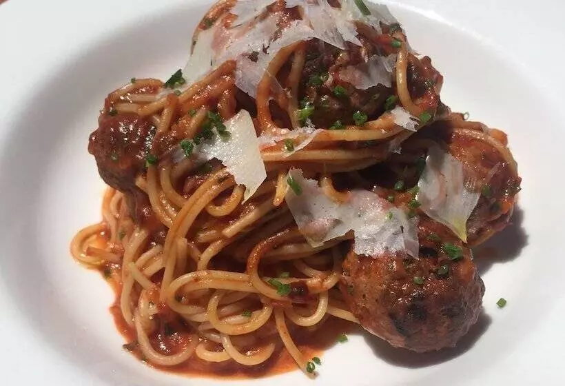 Commercial Hotel Motel Lithgow