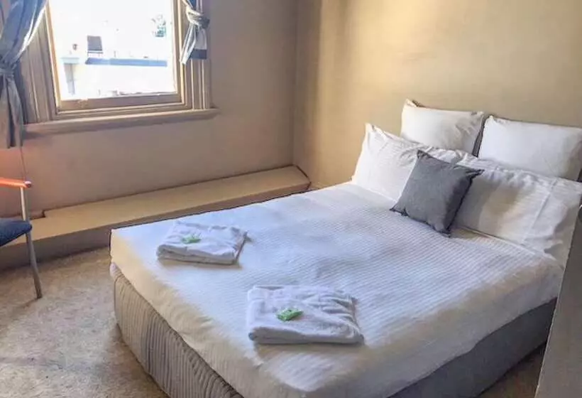 Commercial Hotel Motel Lithgow