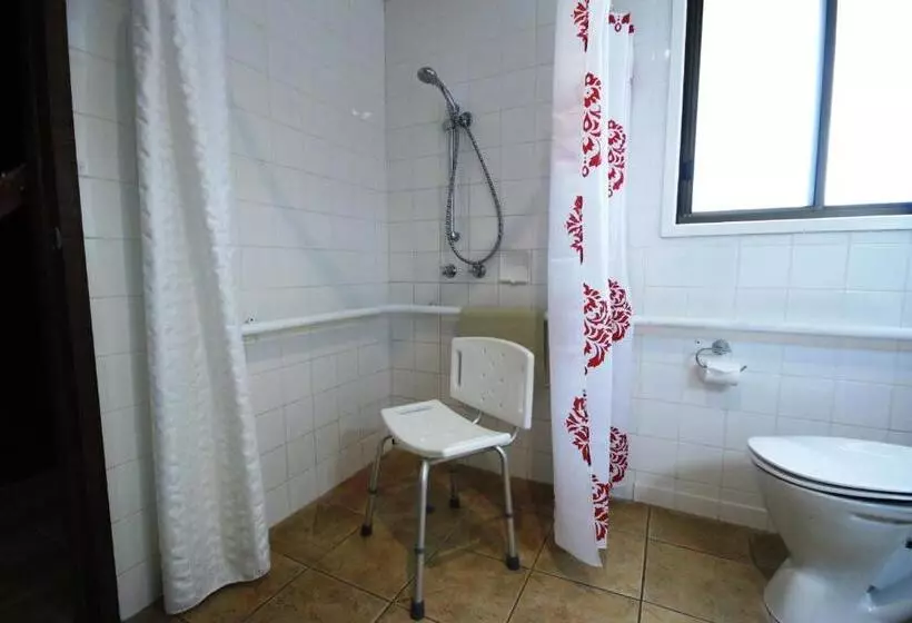 酒店 Bell Tower Inn