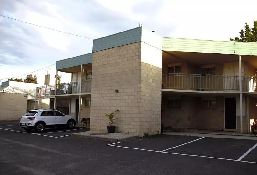 בית מלון כפרי Bendigo Motor Inn