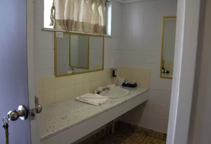 בית מלון כפרי Bendigo Motor Inn