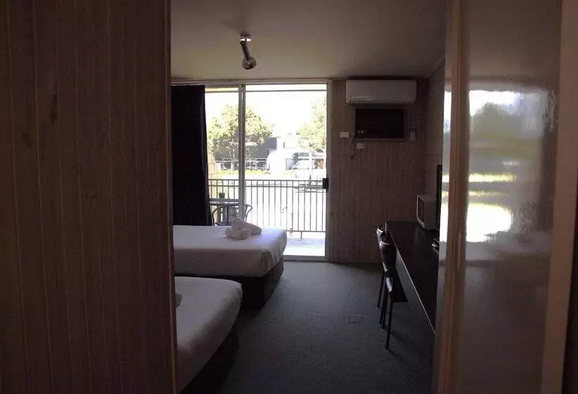 בית מלון כפרי Bendigo Motor Inn