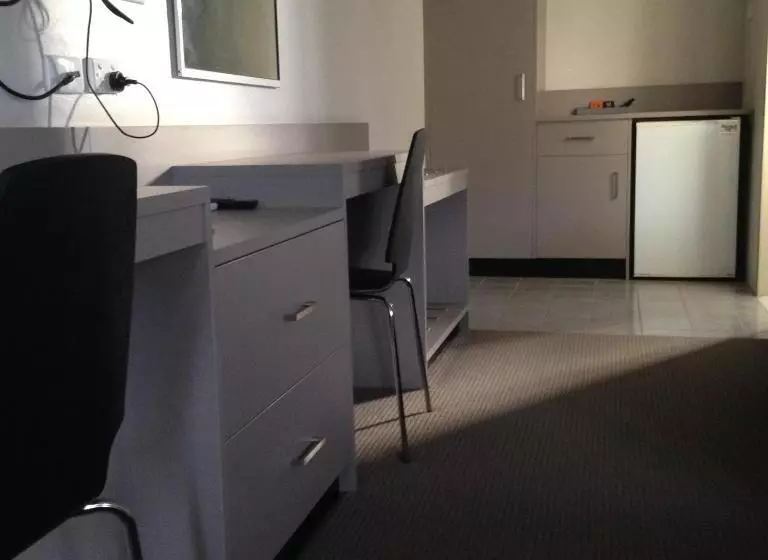 בית מלון כפרי Casino Motor Inn