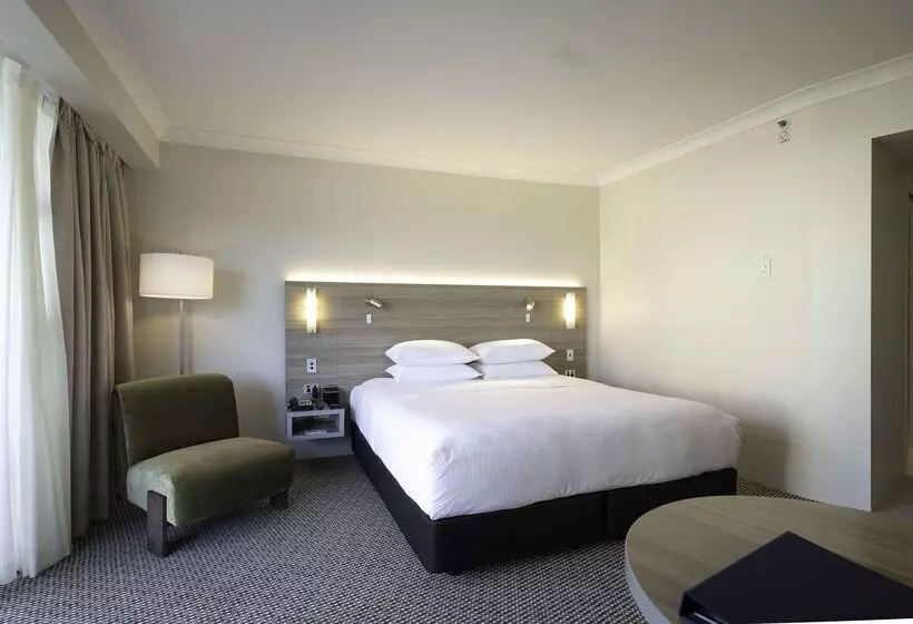 Doubletree By Hilton Hotel Cairns