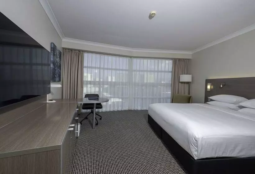 Doubletree By Hilton Hotel Cairns