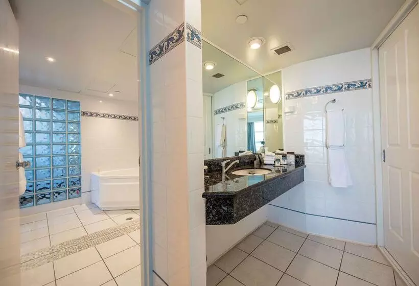 Doubletree By Hilton Hotel Cairns