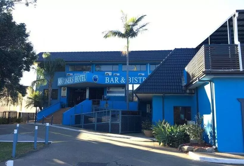 Hotel Mariners On The Waterfront